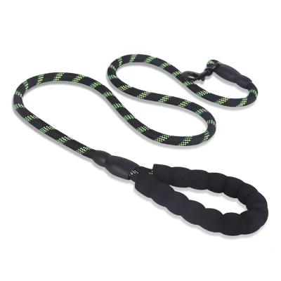 China OEM Hot Selling Reflective Nylon Rope Dog Traction Rope Braided Rope Dog Advance Running Dog Climbing Walking Leash for sale