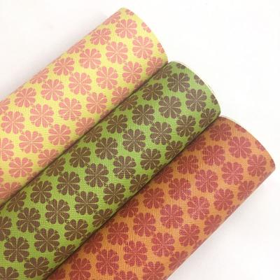 China Wrinkle Resistant Flower Printed Vinyl Synthetic Leather Faux Leather DIY Crafts for sale