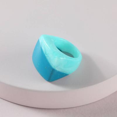 China Lead Free Nickel Free Best Selling Blue Color Trendy Splicing Acrylic Rings Cool Sky Blue Trendy Acrylic Rings for sale