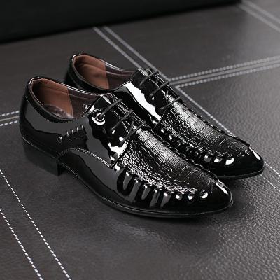 China 2021 New Men's Breathable Casual Leather Shoes Work Barber Men's Sharp Korean Handsome Shoes Men's Shoes for sale