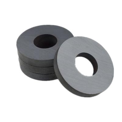 Chine Ferrite Ring Magnet de Y25 Y35 pour 750 outils électriques de 550 séries à vendre