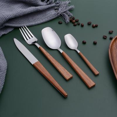 China 2021 Sustainable Trending Modern Amazon Silverware Sets Wood Design Plastic Flatware Hadnle Desset Used Square Shape Spoon Cutlery for sale