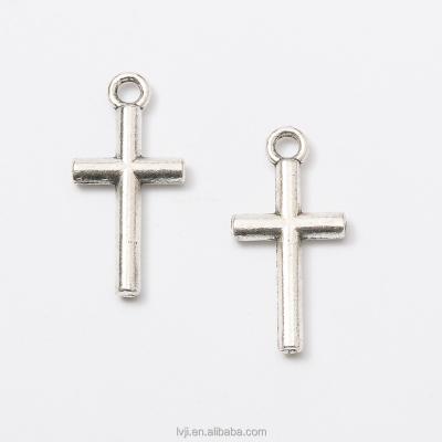 China Trendy Antique Silver Plated Religious Cross Jesus Carved Crucifix Charms and Pendants for sale