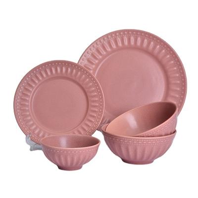 China New Design Viable Fresh Ceramic Kitchen Tableware Style Dinnerware Set Porcelain Dinner Sets With Different Colors for sale