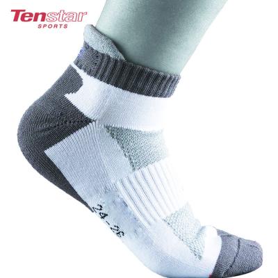 China Antibacterial Premium Comfortable Custom Sports Mens Socks for sale