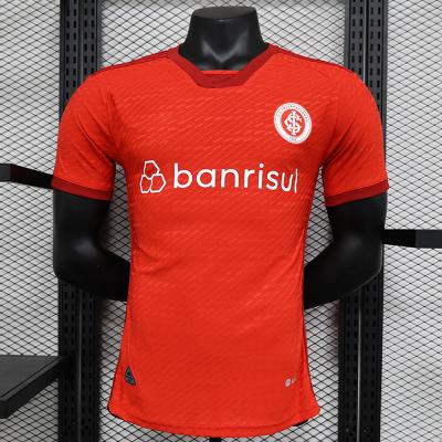 China Rotes Polyester-Breathable Gewebe-Fußball Jersey zu verkaufen