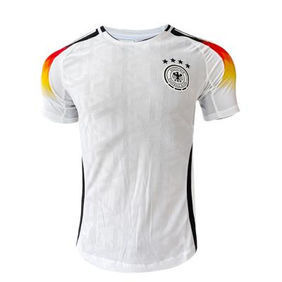 China Moisture Wicking Quick Drying SOCCER JERSEY with Your Personalized Football Jersey with Team Names Numbers Te koop