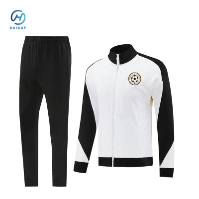 China Winter Soccer Gear Moisture-Wicking Jacket and Pants in Team Colors with Polyester Fabric for sale