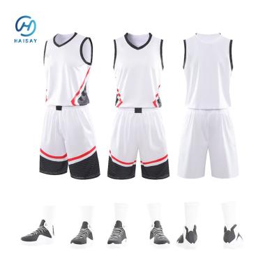 China Regular Fit Athletic Style Custom Sublimated Basketball Uniforms voor mannen Te koop