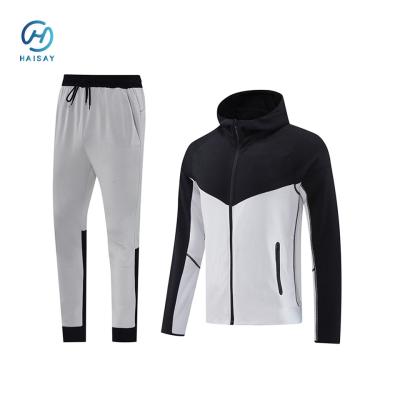 China Mensen Running Tracksuit 2 Piece Hooded Jacket And Sweatpants Set Slim Fit Tracksuits Voor Mannen Joggen Borduurwerk Te koop