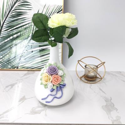 China Creative Hand Made Vintage Design Flower Decor Customized Color Ceramic Decorative Flask Vase for sale