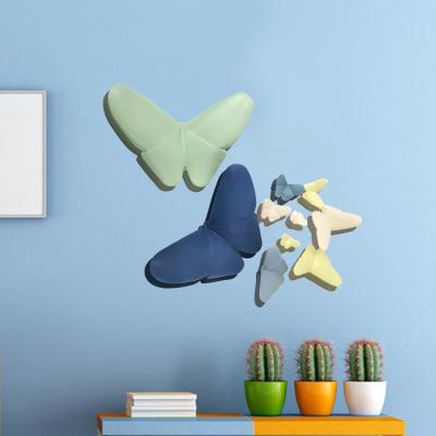 China Art Decor Popular Design Ceramic Butterfly Wall Hanging Decoration For Living Room for sale