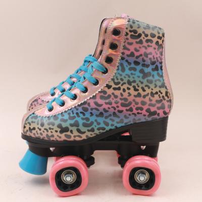 China Good quality suede leather+velvet material PP Shell Sponge Velvet Roller Skate for Adult PP Chassis for sale