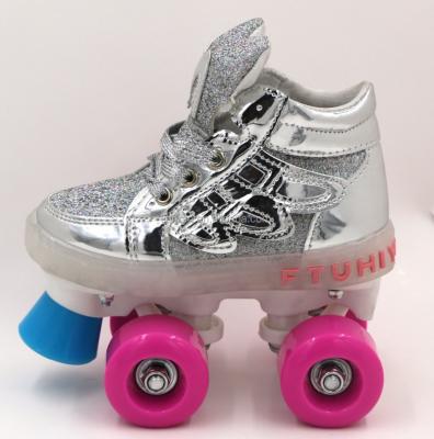 China Synthetic roller skate PVC leather+velvet fashion design with led light for sale