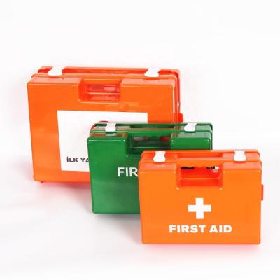 Cina Kit di primo soccorso ABS montato a parete Scatola di primo soccorso in plastica portatile Kit di sopravvivenza con forniture mediche per ufficio sul posto di lavoro in vendita