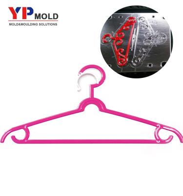 China plastic plastic hanger with hollow tie rod, and built-in hook / plastic injection mold for sale