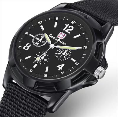 China Men Army Watch Nylon Military Male Quartz Watches Fabric Canvas Strap Casual Cool Men's Sport Round Dial Relogio Wristwatch for sale