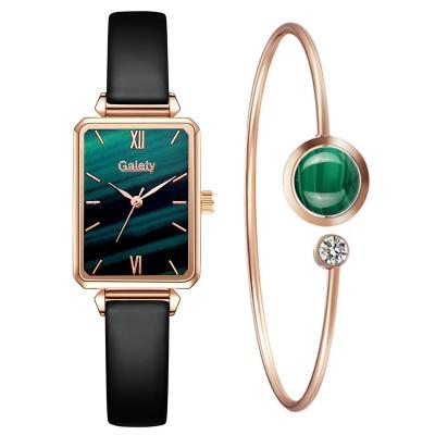 China Top Brand Women Watches Fashion Leather Quartz Watch Bracelet Set Green Dial Simple Rose Gold Mesh Luxury Women Wa for sale