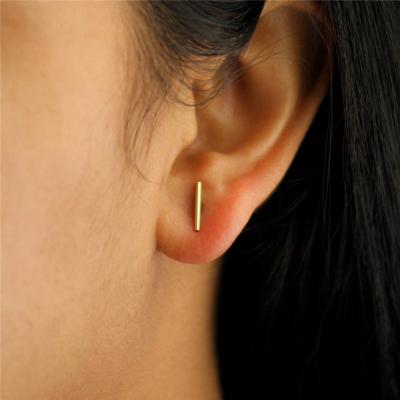 China New hot FASHIONABLE 14K gold filled fashionable simple fashion personality earring bar post stud earring for sale