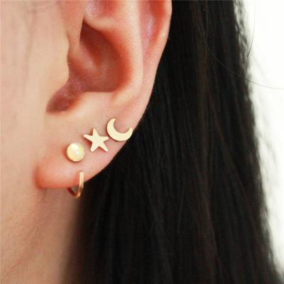 China Trendy Fashion Jewelry 14K Gold Filled Jewelry Star Moon Earrings Piercing Stud Earring for sale