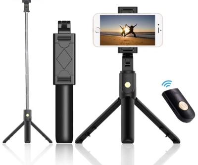 China Hot Mobile Phone Remote Wireless Remote Mount Pocket Tripod Product Amazon Tripod Stick Extendable Selfie Stick for sale