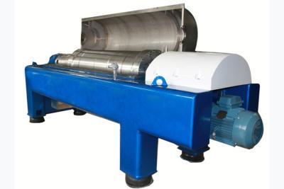 China Horizontal Automatic Continuous GMP Standard Stainless Steel Decanter Centrifuge Used in Oil Field for sale