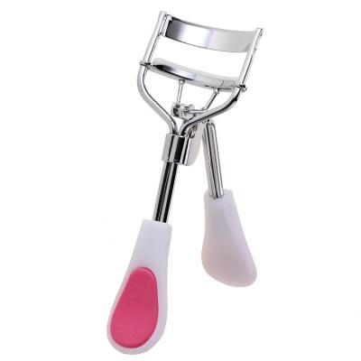 China Customized PASSIONATE Plastic Handle Eyelash Curler Makeup Beauty Tools for sale