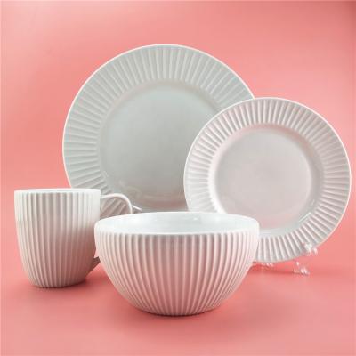 China Sustainable 16pcs Embossed Ceramic Dinnerware , Ceramic Embossed Dinner Set Simple White for sale