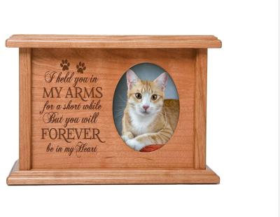 China Online Wholesale Best Selling Custom Viable Mini Wooden Pet Urns For Cremation for sale