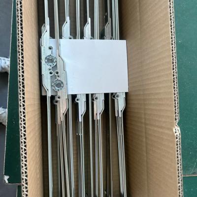 China Sample UPVC Aluminum Windows And Doors Espagnolette Rod Transmission Length 400-2000mm for sale