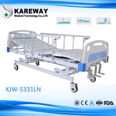 China 3 Cranks Manual Type Hospital Care Bed Height Adjustable With Food Dinner Board for sale