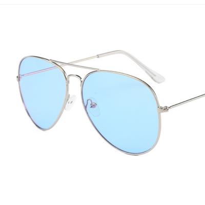 China Custom Hot Sale Classic Promo Sunglasses Women Polarized Metal Frame Sunglasses for sale