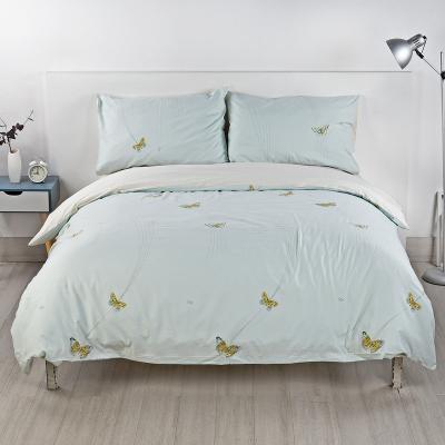 China 100% Disposable Whole Pattern Polyester Butterfly Sale Bedding Comforter Cover Set Luxury Used for sale