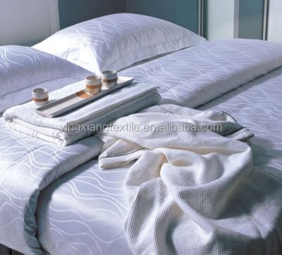 China 100% cotton anti-static 250//300/400/1000/1200/1600 thread count satin sheet/satin strip covering fabric for sale