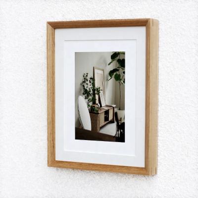 China Hot Sale Wood Light Color Teak Triangle Photo Frame Home Art Frame Interior Decoration Customizable Wooden Photo Frame for sale