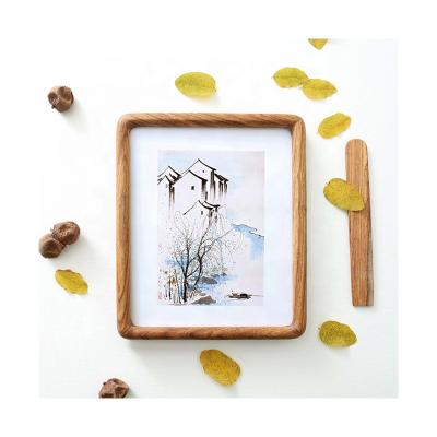 China Eco-Freindly Wholesale Beige Wooden Round Photo Frame 4*6*6*5*7 6*8/8*10/8*10 Corner Frame Picture for sale