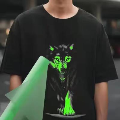 Китай 60 см DTF Glow in the Dark Transfer Paper Film A3 Теплопередающая пленка для PET-пленки для переноса одежды продается