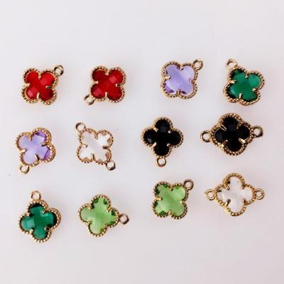 China Fashion Wholesale Multi Color Flower Pendant Necklace Accessories Diy Shinning Acrylic Charm For Jewelry Making for sale