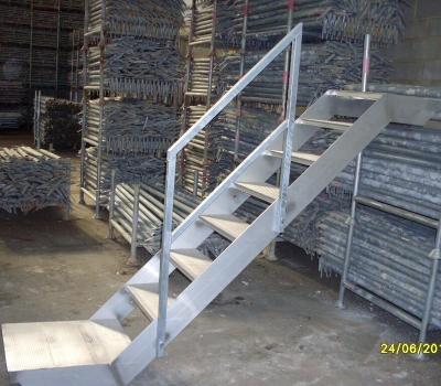 China Gray Construction Aluminum Scaffolding Modern Silver Ladder For Sale for sale