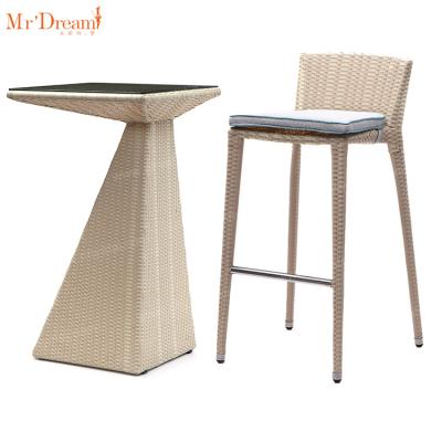 China Hotel Restaurant Nightclub Commercial Bar Table And Chair Light Weight Customized Water Proof Mr.Dream for sale