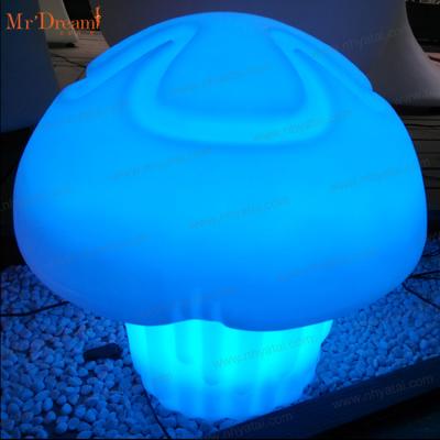 China 16 Color Waterproof Waterproof Changing Mushroom Shape Led Decorative Light for sale