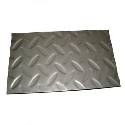 China Decorative And Anti-skidding Brass Price Per Kg Antique Checkered Stainless Steel Plate Sheet for sale