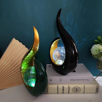 China Hotel Decor Luxury Modern Solar Resin Global Customized Abstract Arts Sculpt For Home Decoration for sale