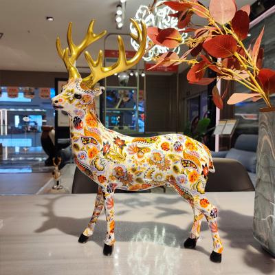 China Home Decoration Living Room Garden Decor Ornaments Forest Deer Decorative Animal Resin Creative Crafts for sale