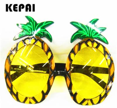 China Fashion Sunglasses Pineapple Party Sunglasses for sale