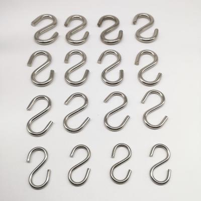 China Stainless Steel Stainless Steel S Hooks Multifunctional Hanging Hook S Shaped Kitchen Storage Racks Bathroom S Hooks for sale