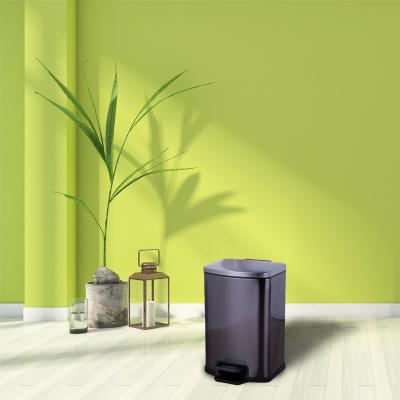 China Rustproof 5L Small Countertop Trash Can For Office for sale