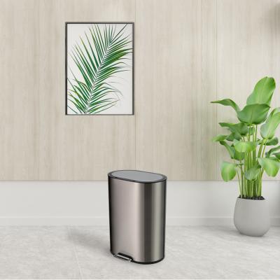 China Fingeprint Proof 9L Mini Stainless Steel Trash Can for sale