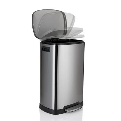 China 13 Gallon Fingerprint Proof Smart Trash Can With Foot Pedal for sale