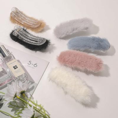 China Fashion Simple 12CM Central Institute of Statistics Faux Barrette Hair Clip Women Sell Duck Fur Hair Clip Wholesale Korean Soft for sale